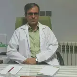 پزشک متخصص تغذیه دکتر اطمینانی