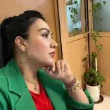 دکتر مونا ملک نسب
