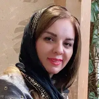 نینا ملازینلی