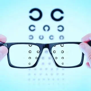 مرکز معاینه چشم و عینک شمس