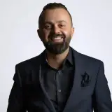 دکتر نوید محسن زاده / جراح و متخصص چشم