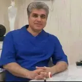 دکتر امیرحسین محققی | پزشک پوست و مو و زیبایی
