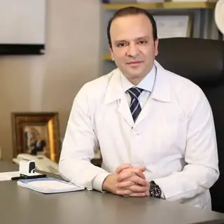 دکتر ناصری صدر جراحی زیبایی بینی مشهد