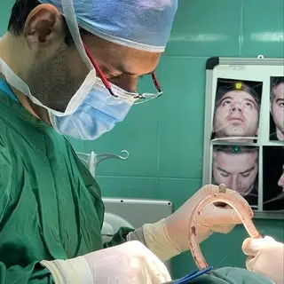 دکتر روح الله عباسی | جراح زیبایی