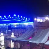 سفره خانه بام قلهک دره
