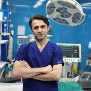 دکتر سعید حسینی | جراح زیبایی