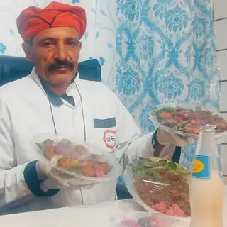 رستوران سنتی عمو داریوش