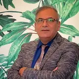 دکتر علیرضا بختیاری