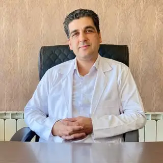 دكتر مهدي اكبري_پوست و مو زيبايي