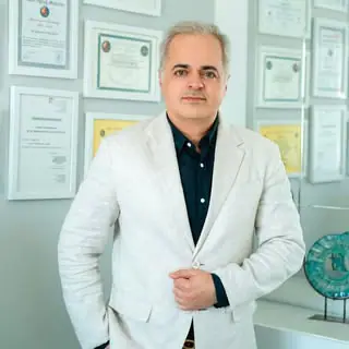 Dr Safavi