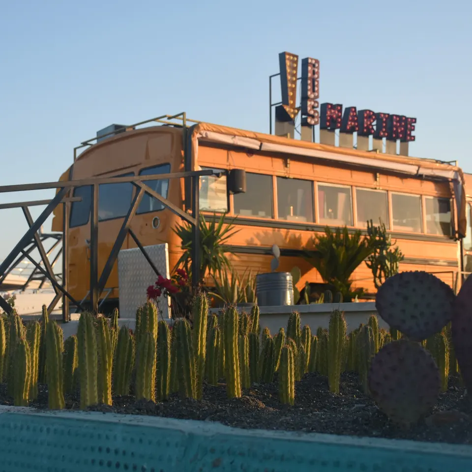 BusMarine Cafe