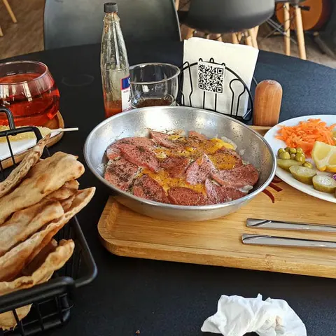 Navaz Cafe | کافه نواز