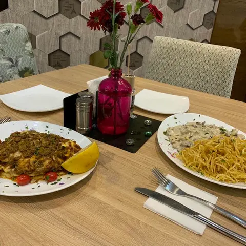 Nazhkhan (Nazhland) Restaurant