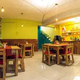 کافه اتاق روشن