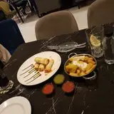کافه رستوران بلک لانژ