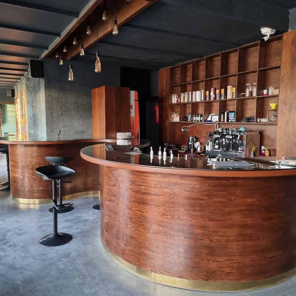 Kaaj cafe
