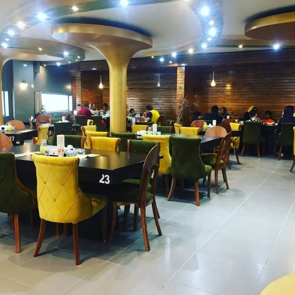 Fanoos Restaurant