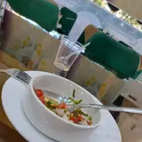 Gol-e Narges Restaurant