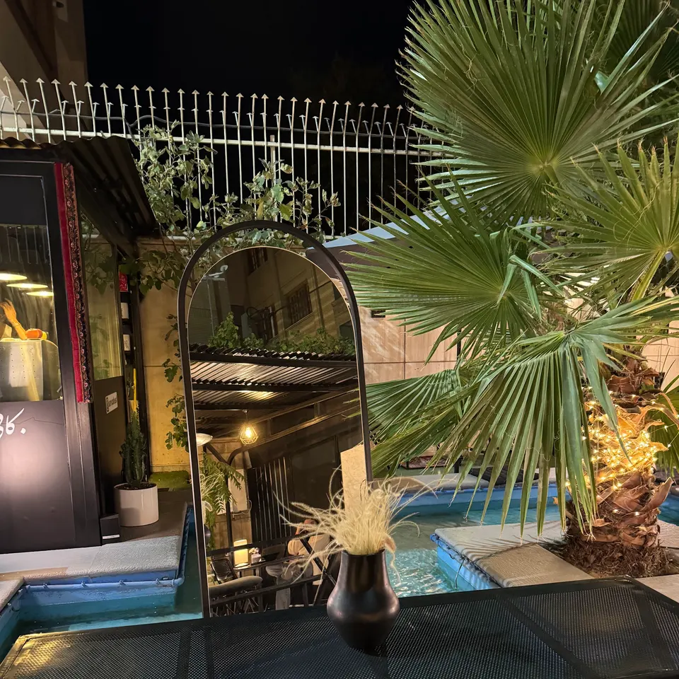 کافه سَرو