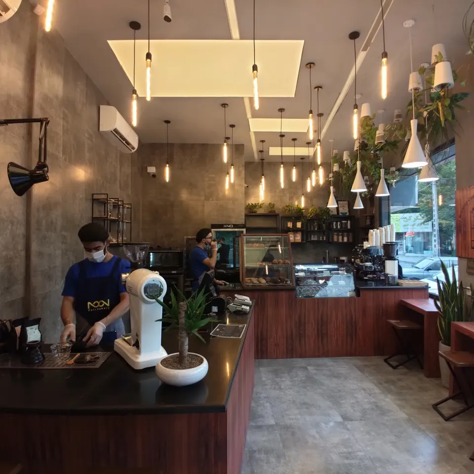 Noon Café
