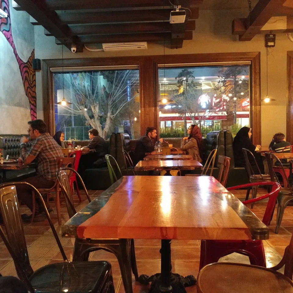 Jo Cafe & Restaurant
