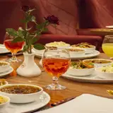 Do Atisheh Restaurant