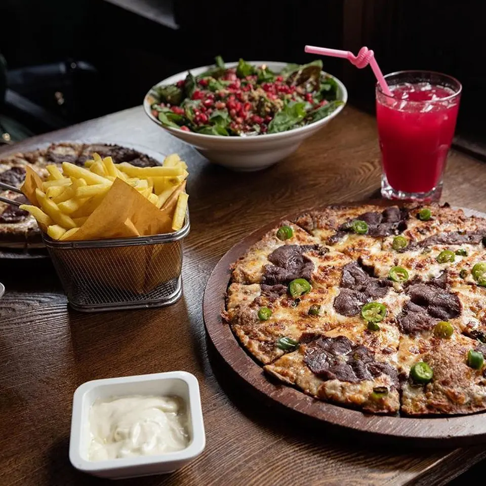 Jo Cafe & Restaurant
