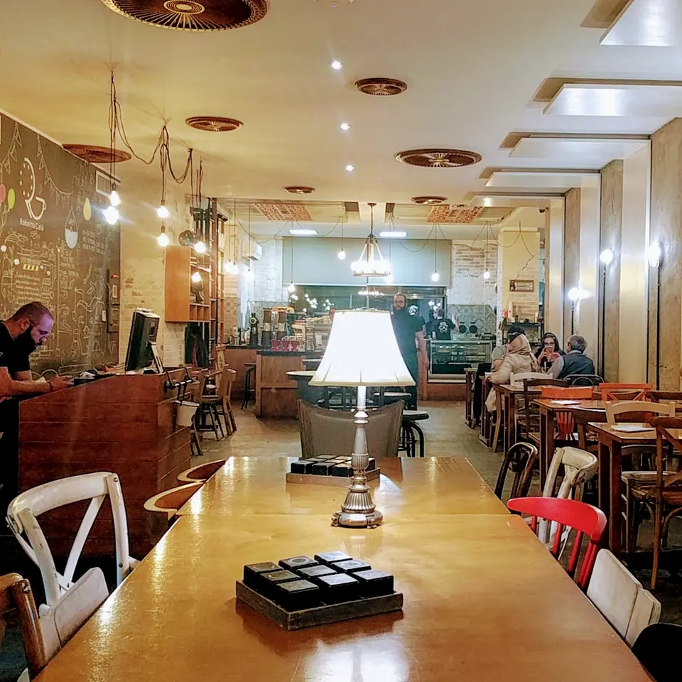 Roberto Cafe