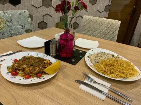 کافه پیچ ناژوان