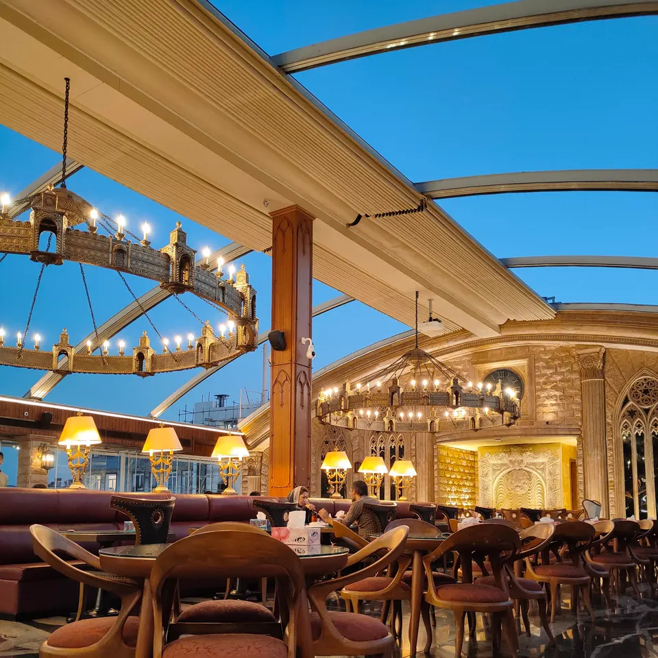 Diverso Restaurant & Café