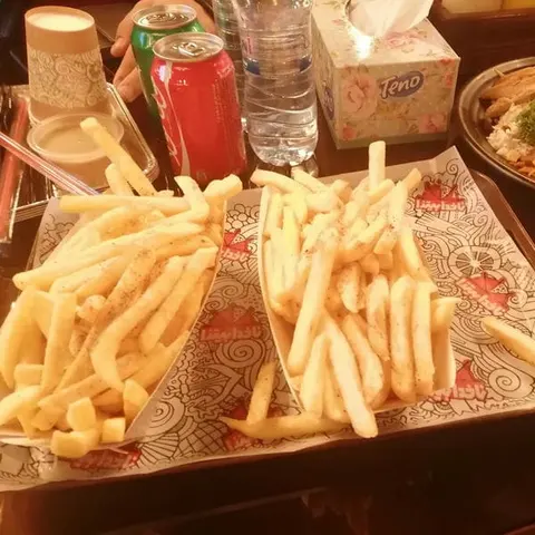 Nakhoda Pizza