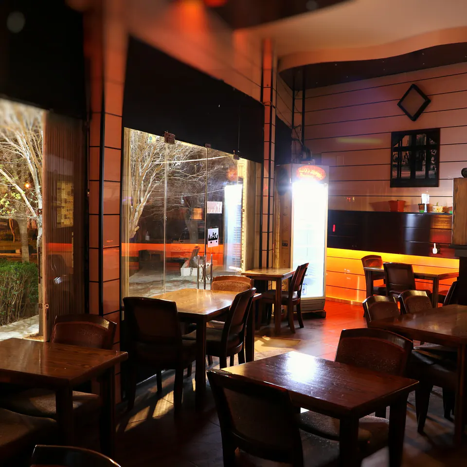 Bahman Café