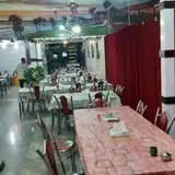 گل سرخ کهریزک