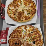 Pitza Khooneh