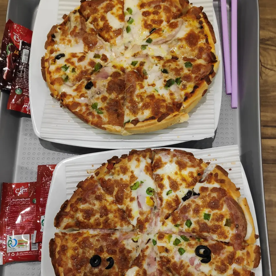 Pitza Khooneh
