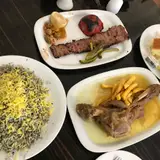 رستوران جوانان