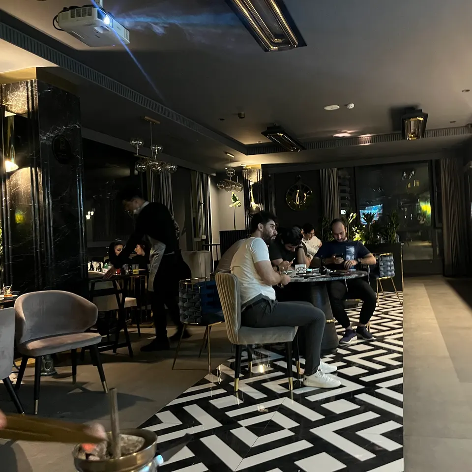 Luce restaurant
