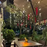 Nipper cafe resturant