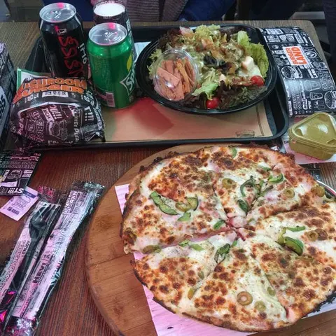 BurgerLand (Tehranpars Branch)