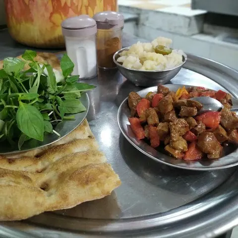 کافه سنتی پیمان