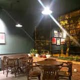 hamoon cafe & gallery