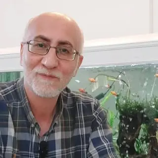 دکتر پدرام فرداصفهانی/ارائه مدرک پوست مو و زیبایی/اصفهان