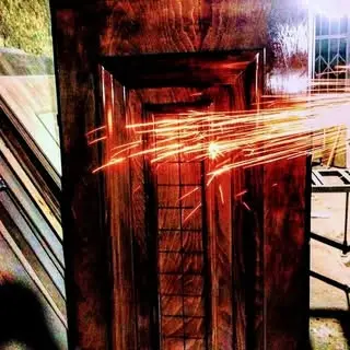 DooR200