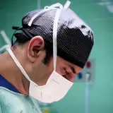 دکتر مجتبی میبدیان | فوق تخصص جراحی سر و گردن