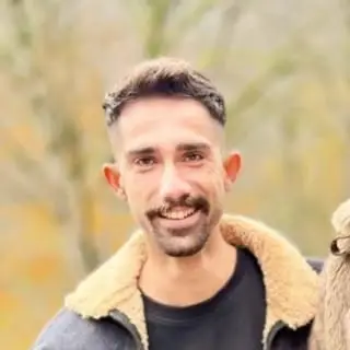 Ali Kiyaphone