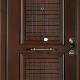 azine door