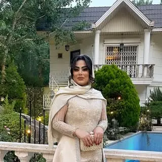 زهراعلی نژاد/رنگ ودرمان مو