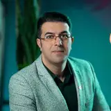 Dr Pooya Olyaee _ متخصص ارتودنسی ارومیه