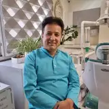 دکتر حسین اسلامی