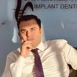 دکتر حمیدرضا افضلی/دندانپزشکی/ایمپلنت/لمینیت